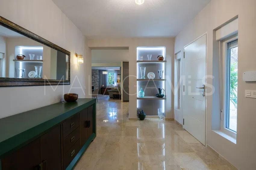 Marbesa 4 bedrooms villa for sale