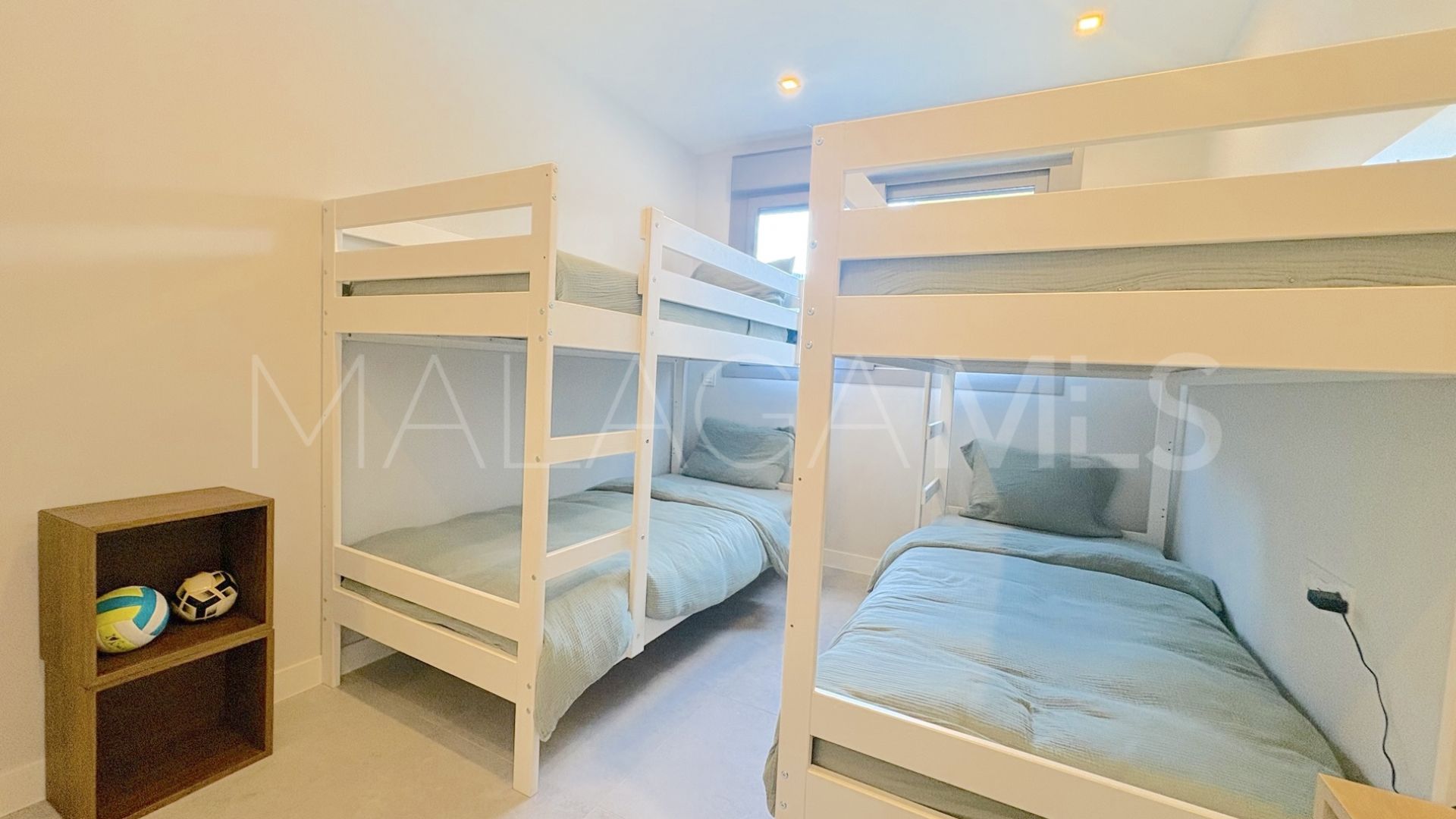 For sale ground floor apartment in El Chaparral