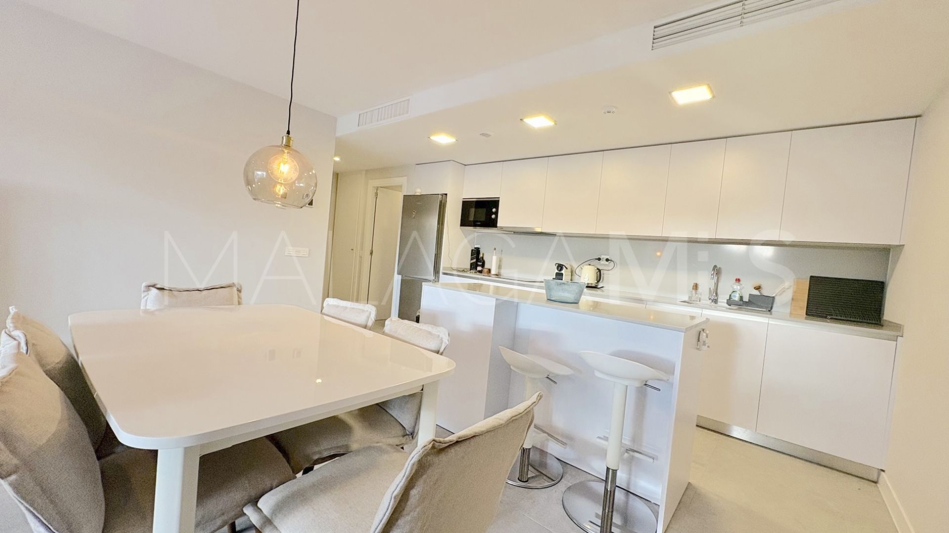 For sale ground floor apartment in El Chaparral