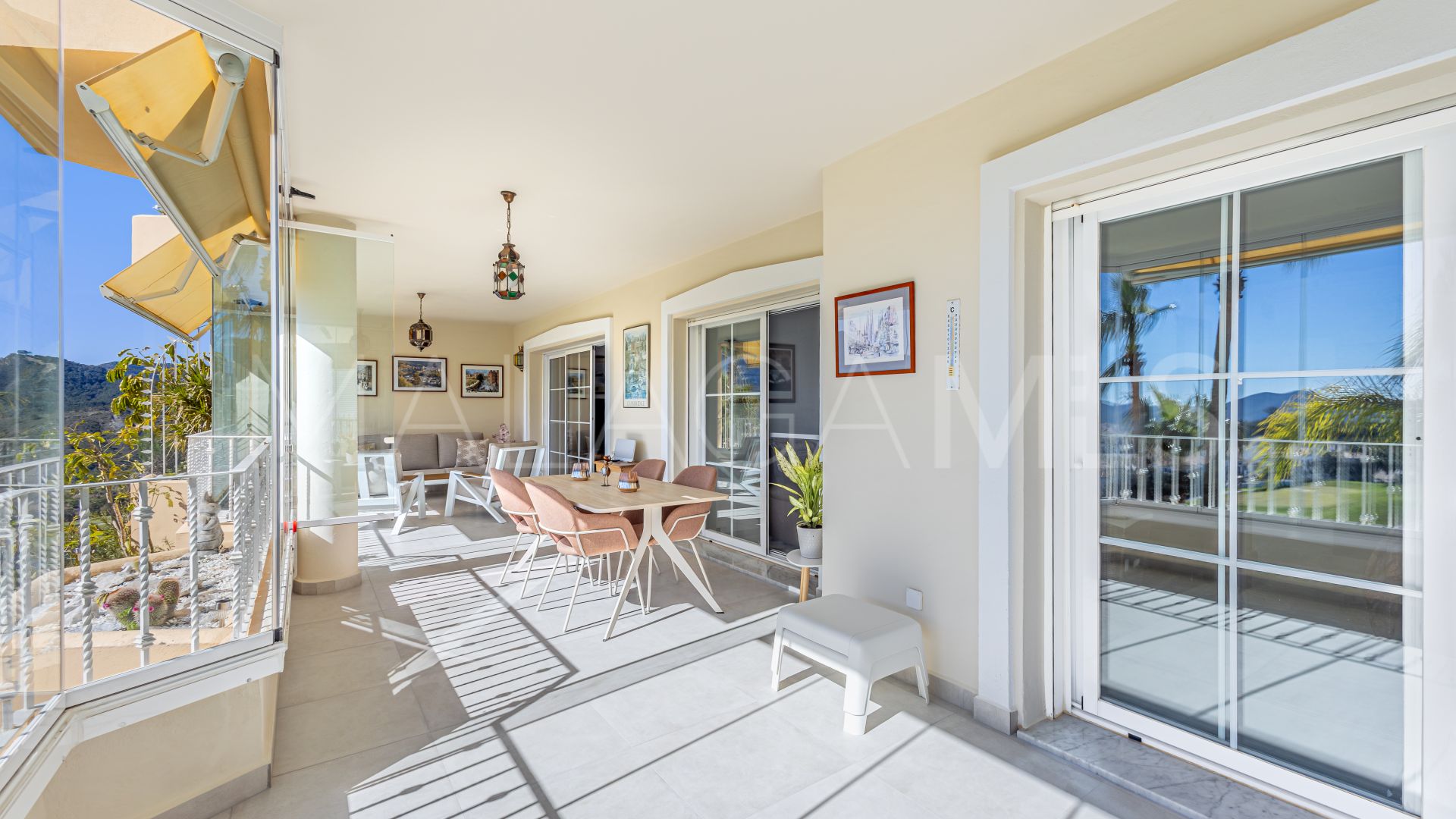 For sale apartment in Alhaurin Golf with 3 bedrooms