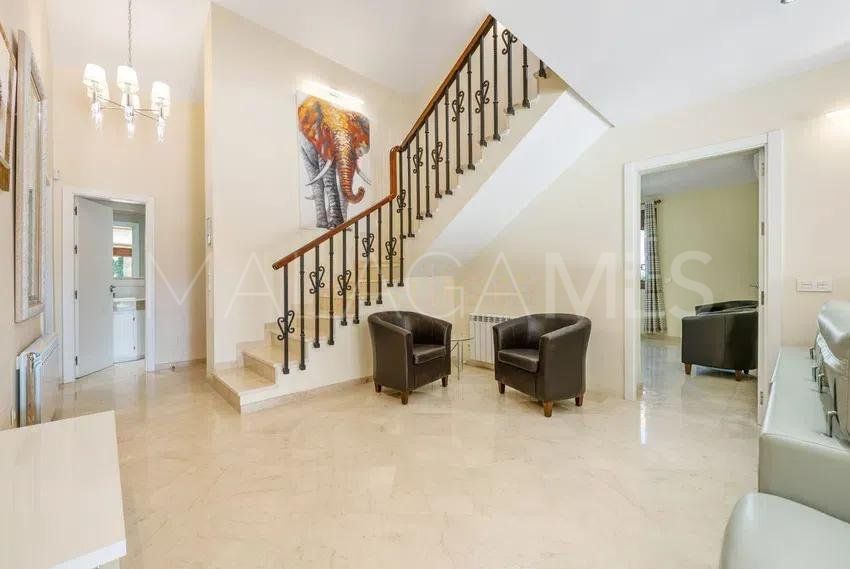 Villa for sale in Benatalaya