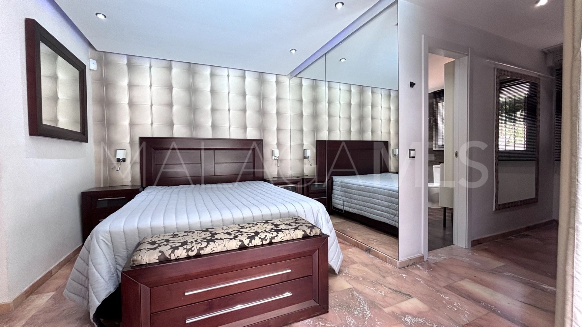 For sale house in Artola