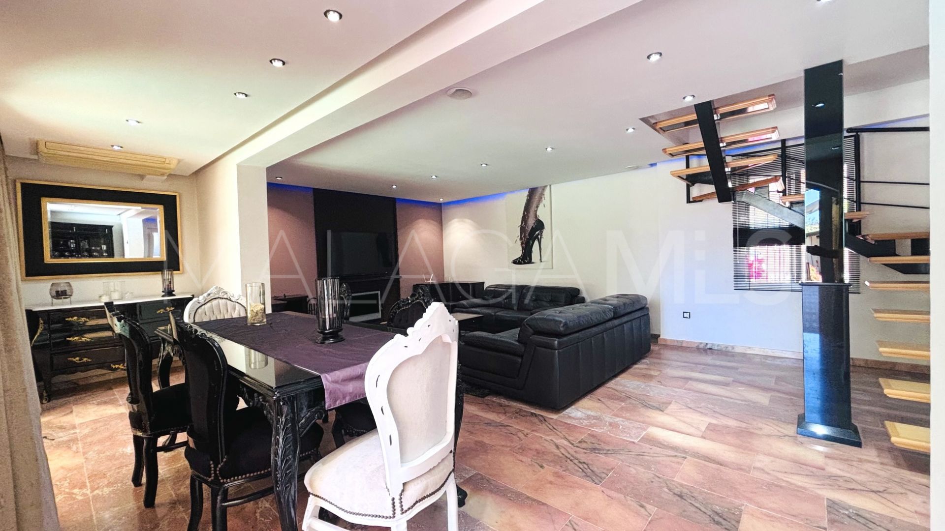 For sale house in Artola