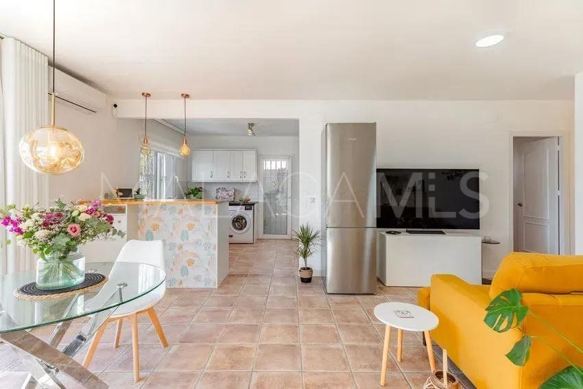 For sale 4 bedrooms house in El Faro de Calaburras