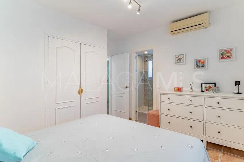 For sale 4 bedrooms house in El Faro de Calaburras