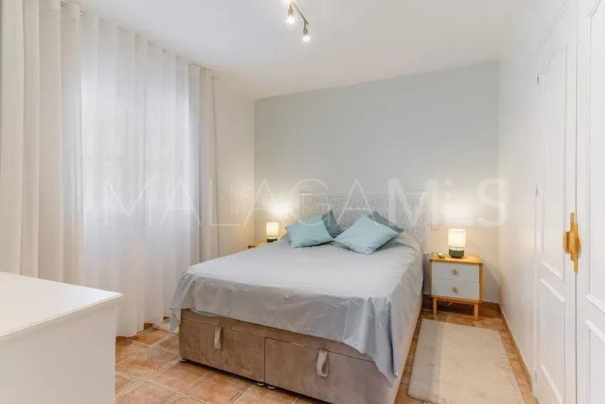 For sale 4 bedrooms house in El Faro de Calaburras