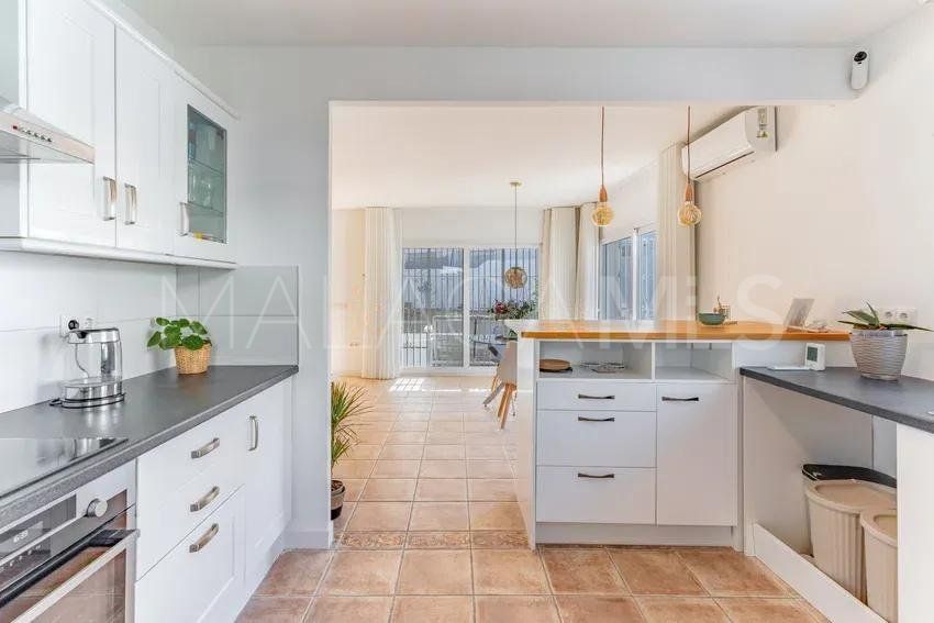 For sale 4 bedrooms house in El Faro de Calaburras