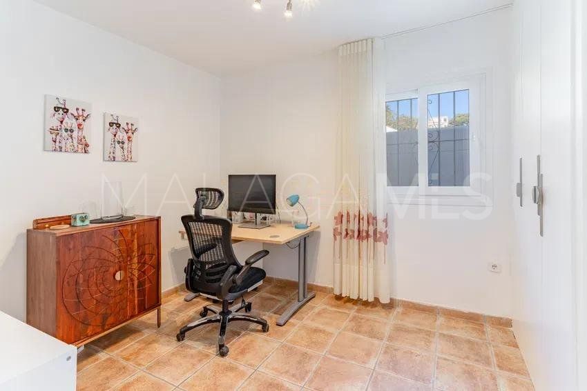 For sale 4 bedrooms house in El Faro de Calaburras