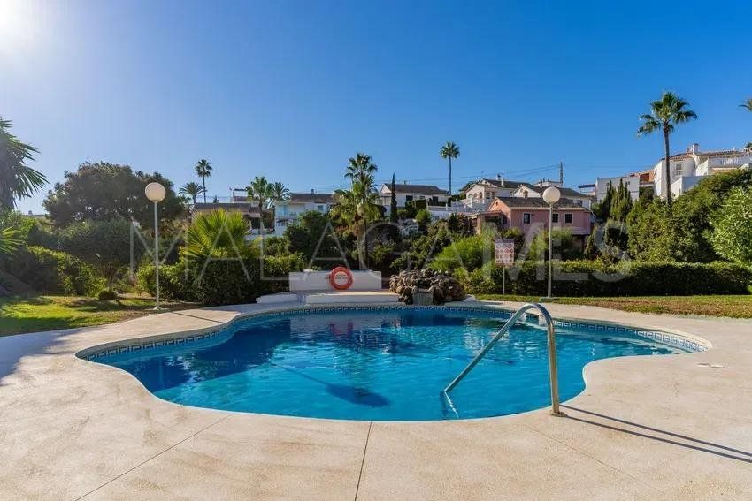 For sale 4 bedrooms house in El Faro de Calaburras