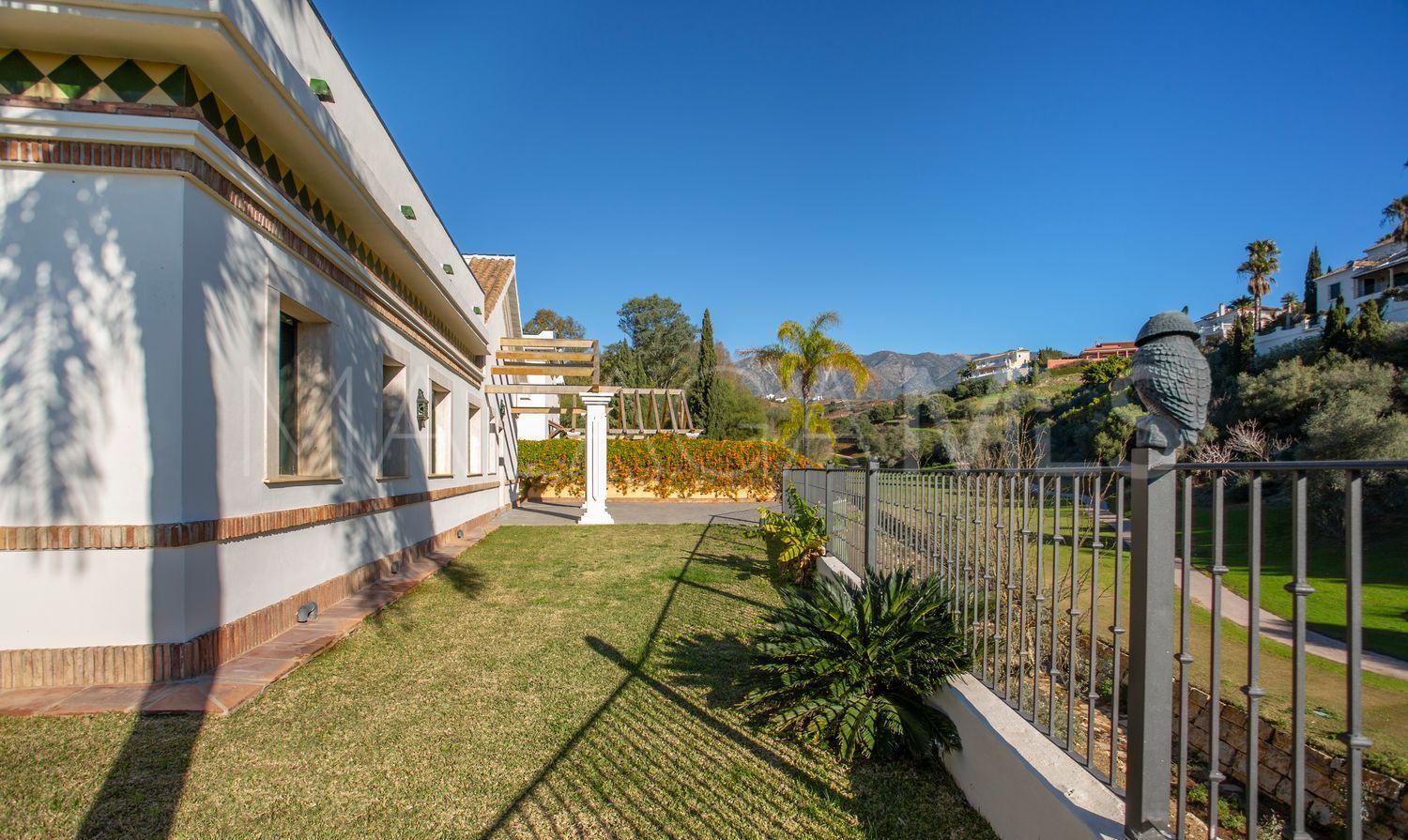 Villa for sale in Mijas Golf with 5 bedrooms