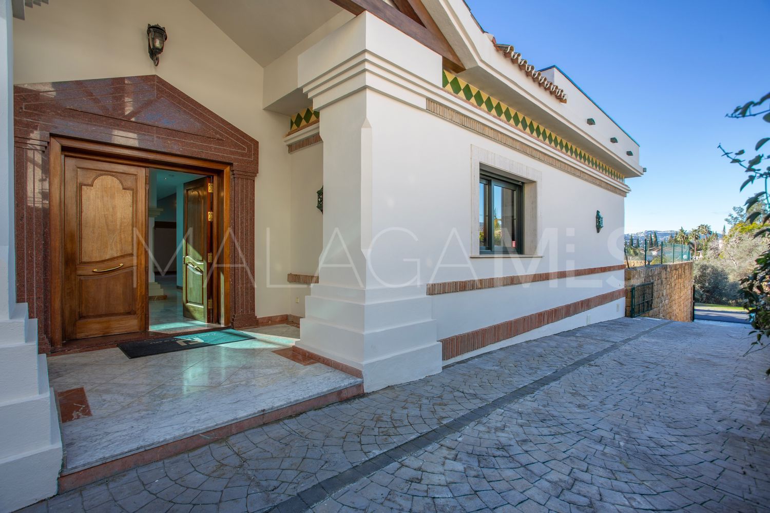 Villa for sale in Mijas Golf with 5 bedrooms