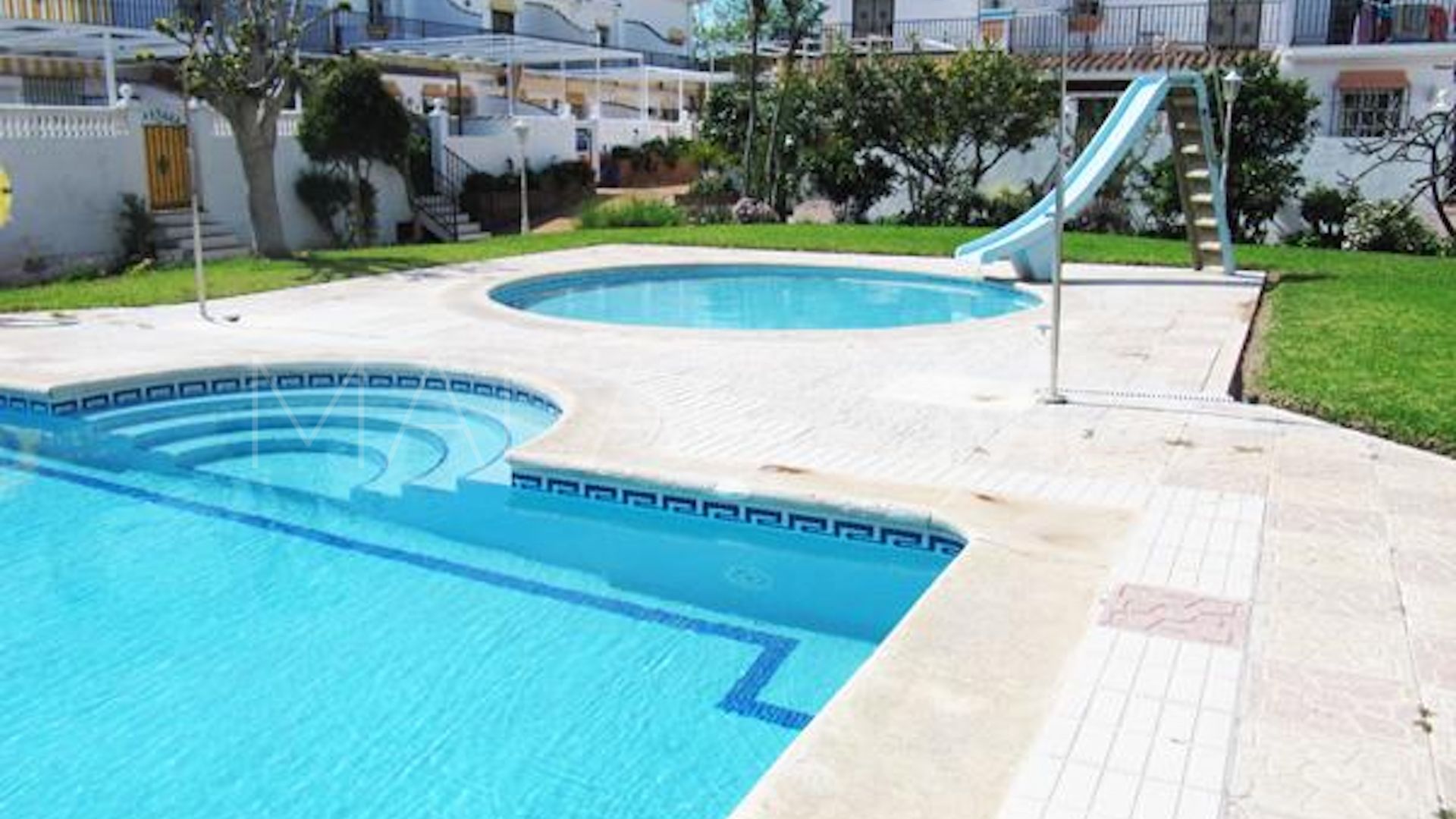 Radhus for sale in Cala de Mijas