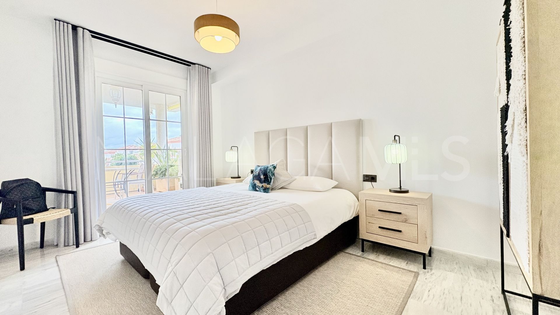 Lägenhet for sale in Cabopino