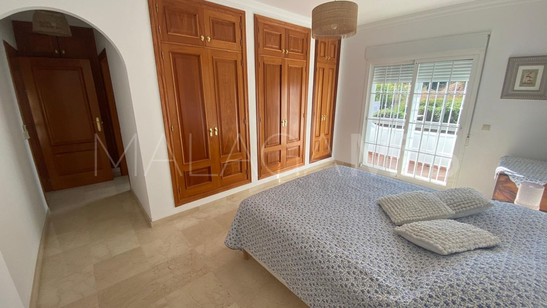 Villa for sale in Mijas Golf