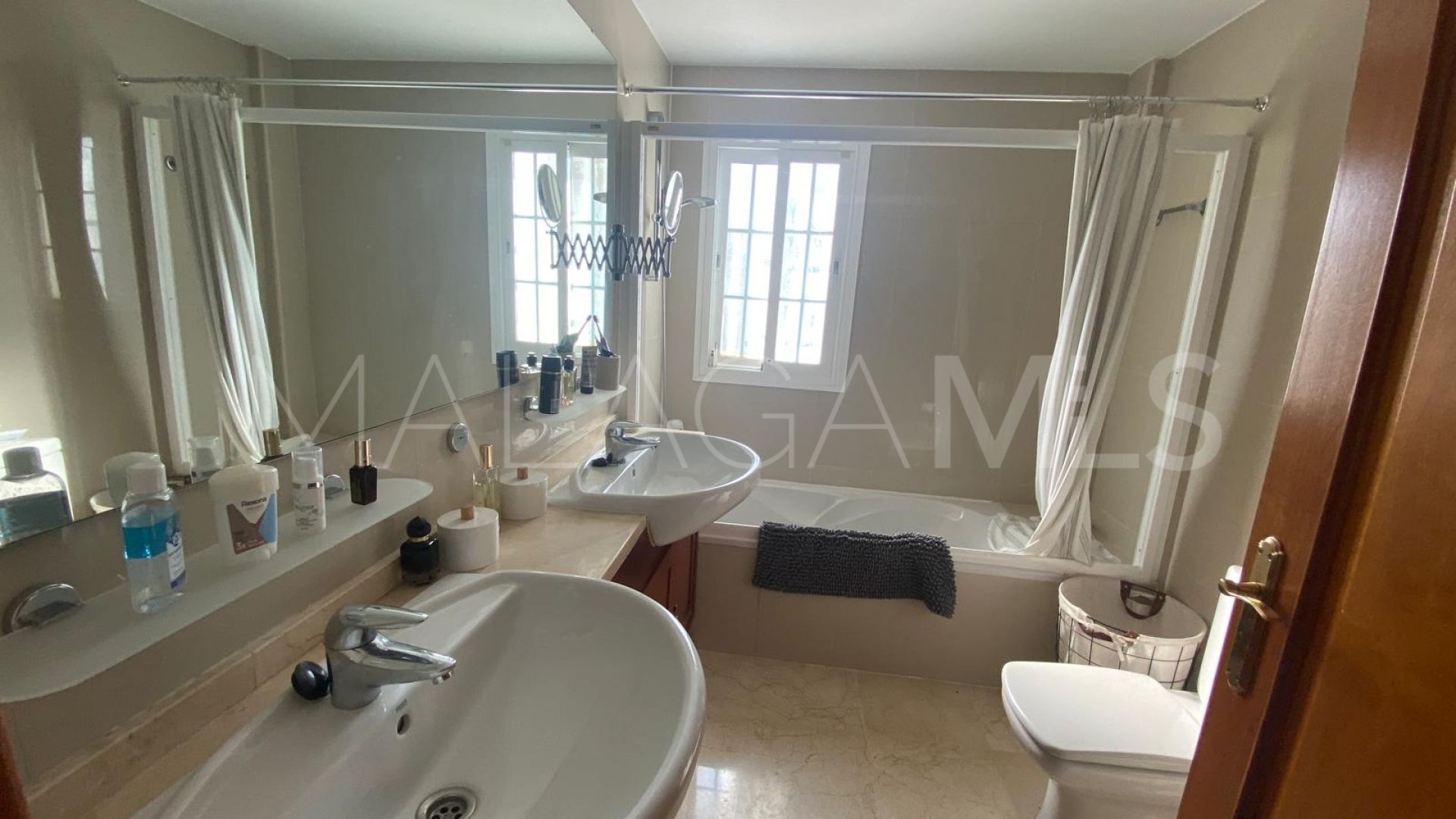 Villa for sale in Mijas Golf