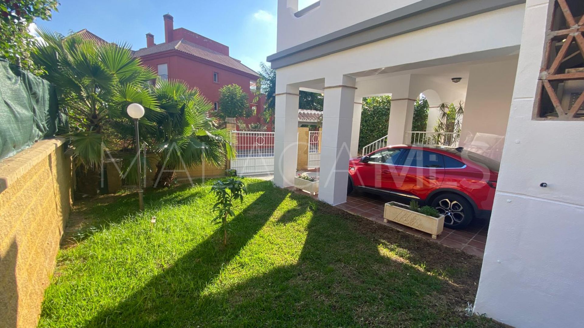 Villa for sale in Mijas Golf