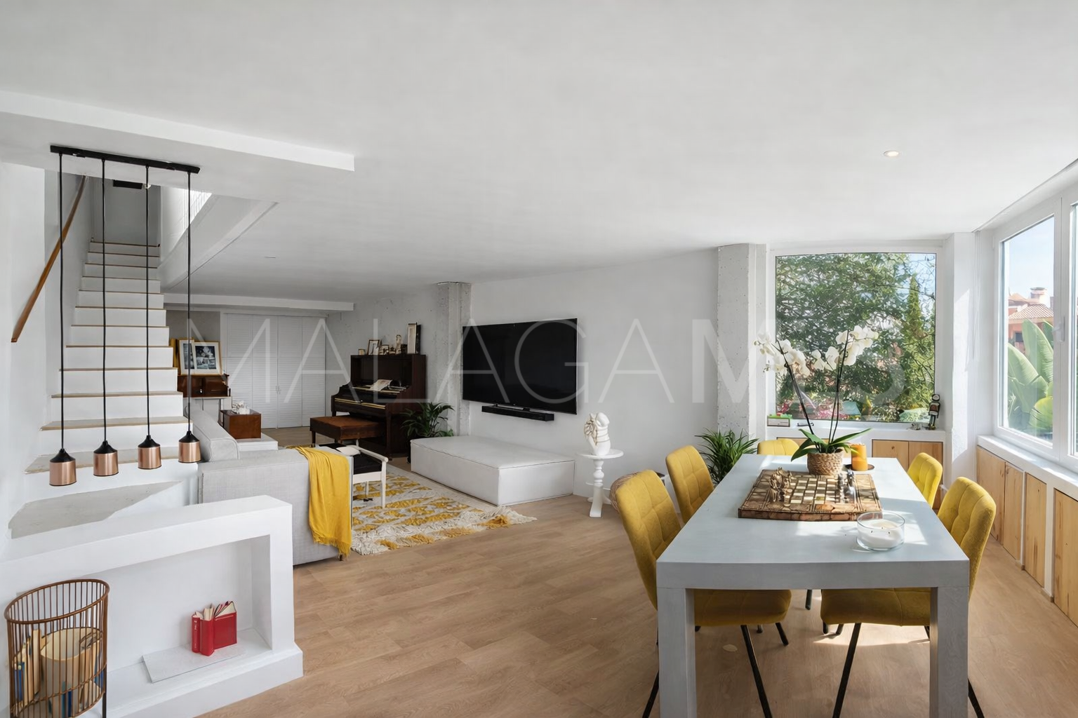 For sale town house in Artola