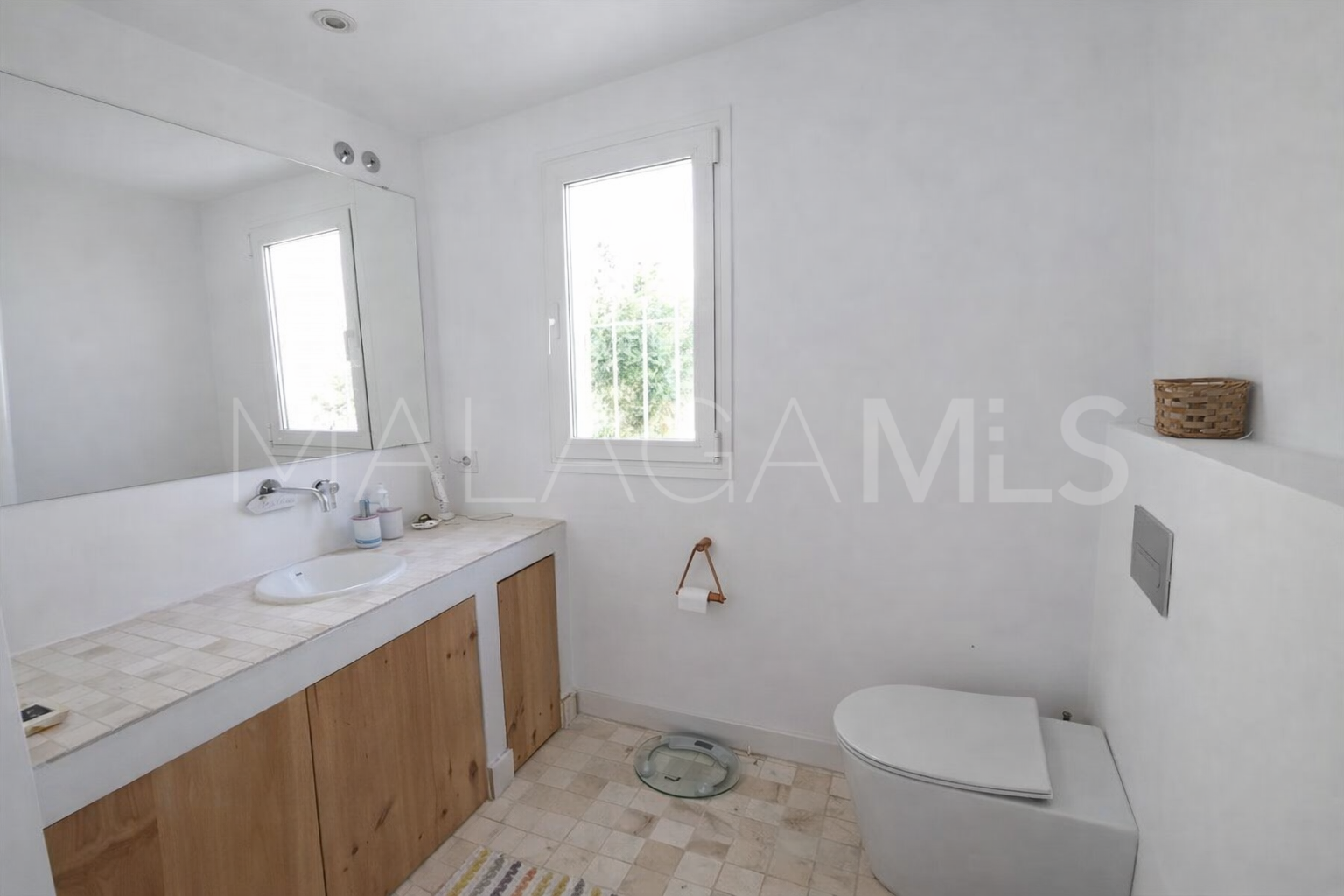 For sale town house in Artola