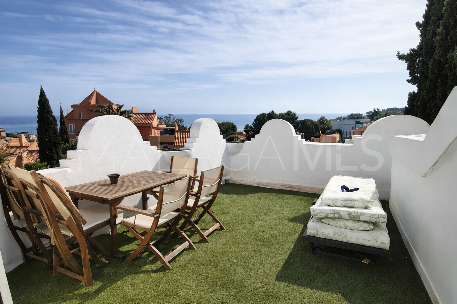 For sale town house in Artola