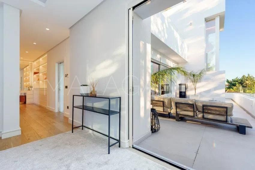 Villa for sale in La Campana