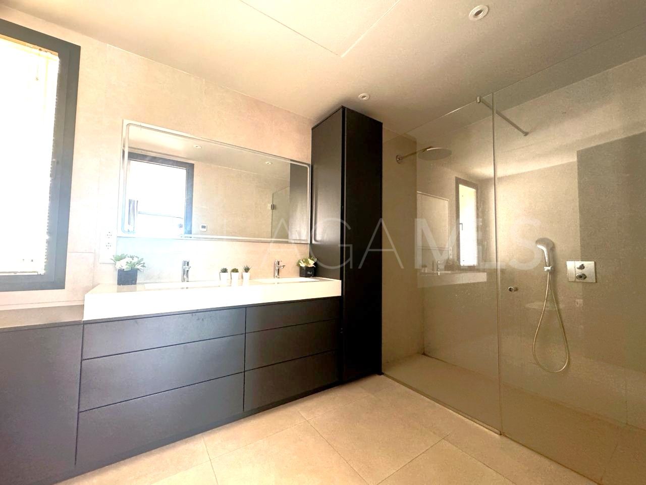 Villa for sale in La Cala Golf Resort