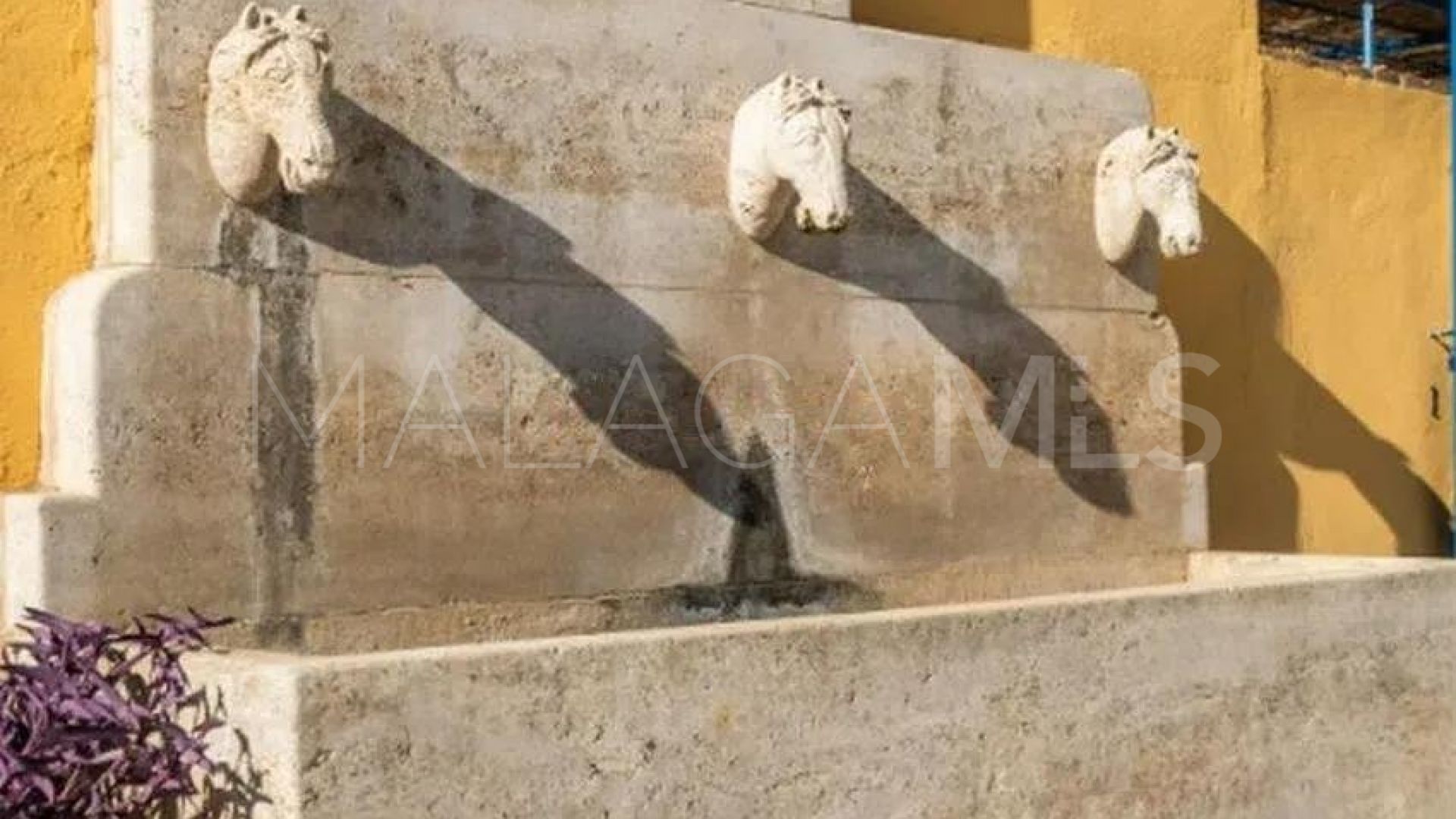 Finca for sale in La Cala Golf Resort with 6 bedrooms