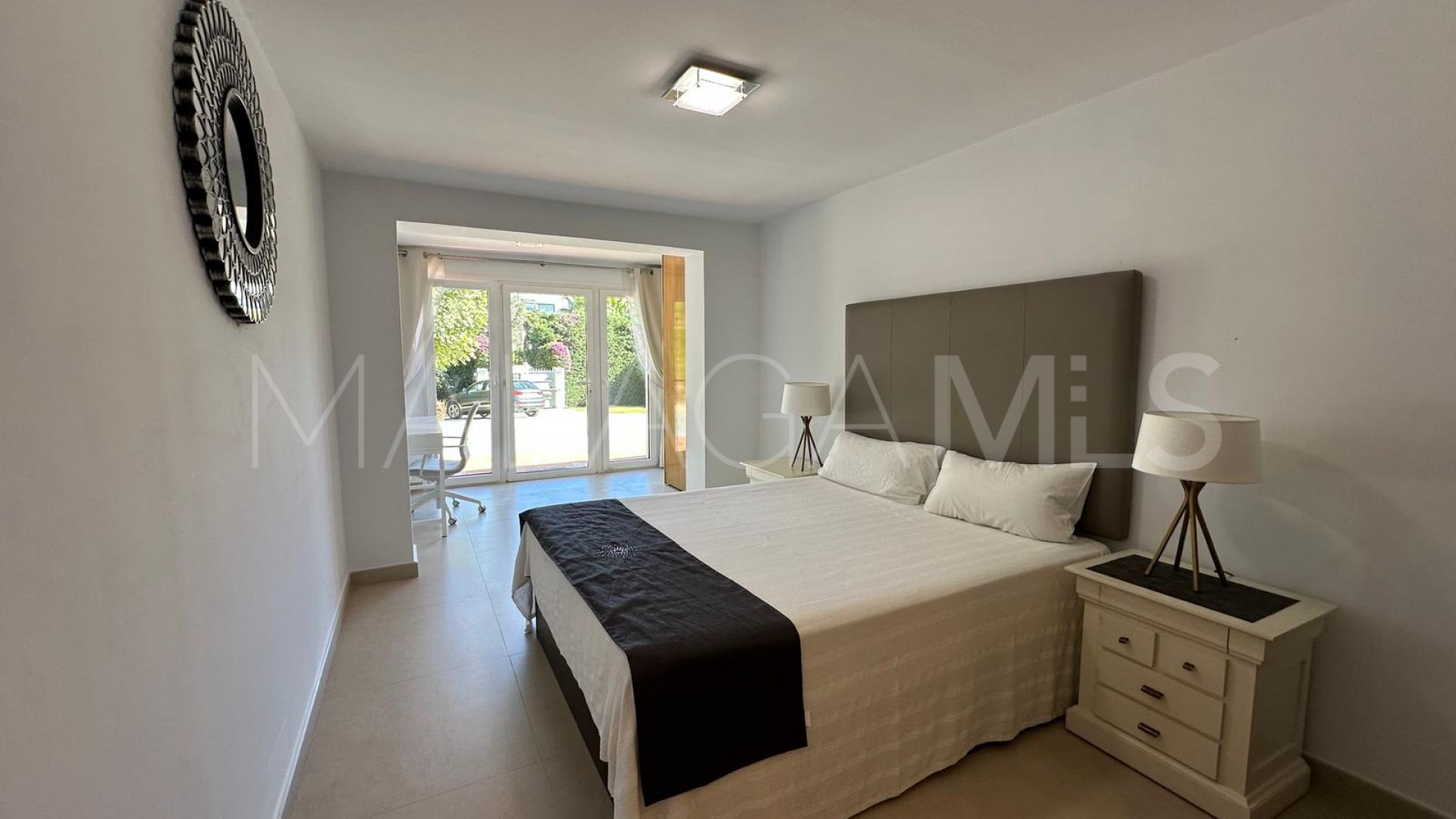 Villa de 8 bedrooms for sale in Linda Vista Baja