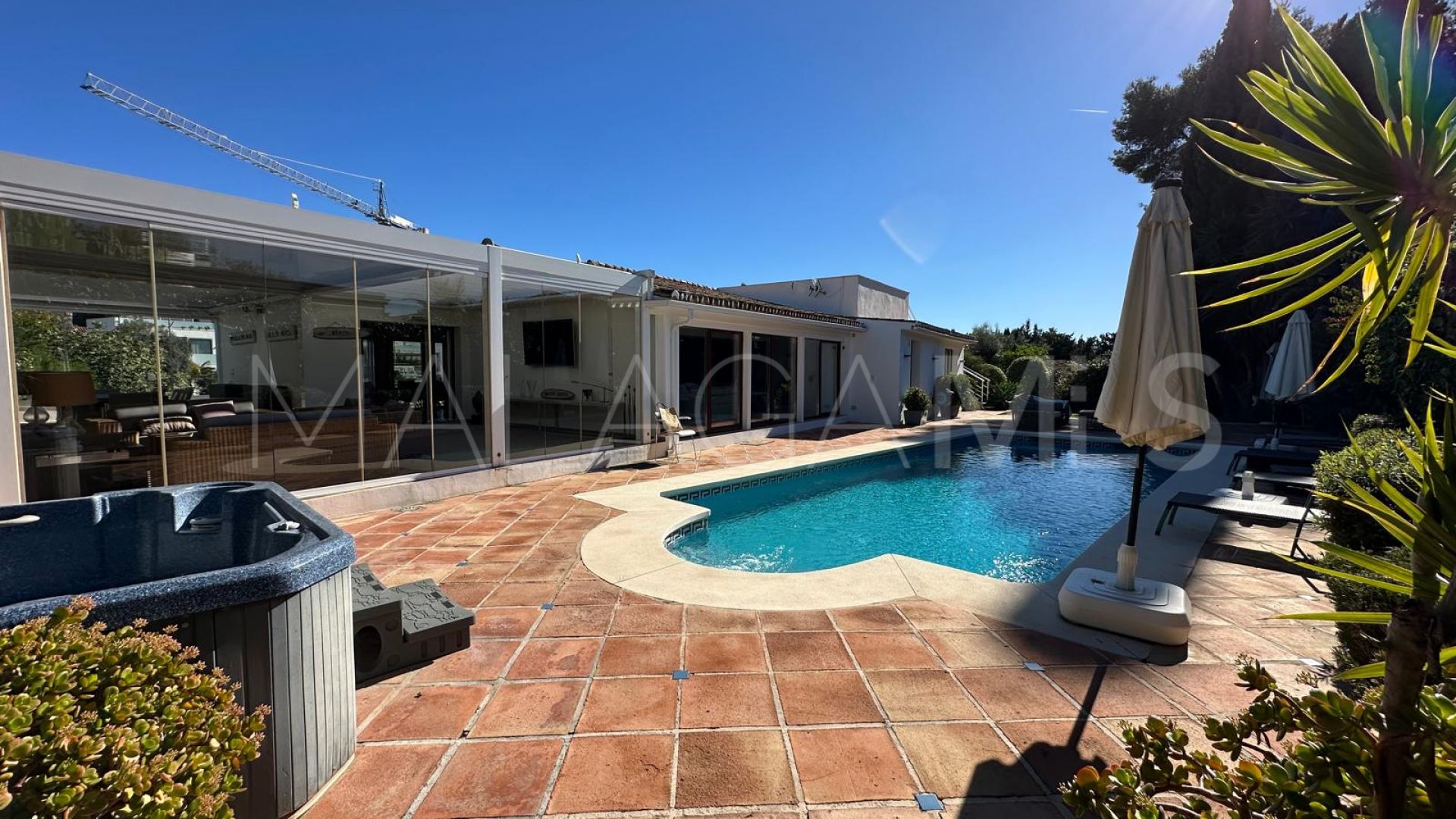 Villa de 8 bedrooms for sale in Linda Vista Baja