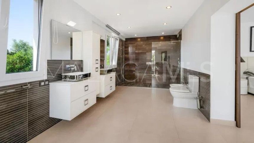 Villa de 8 bedrooms for sale in Linda Vista Baja