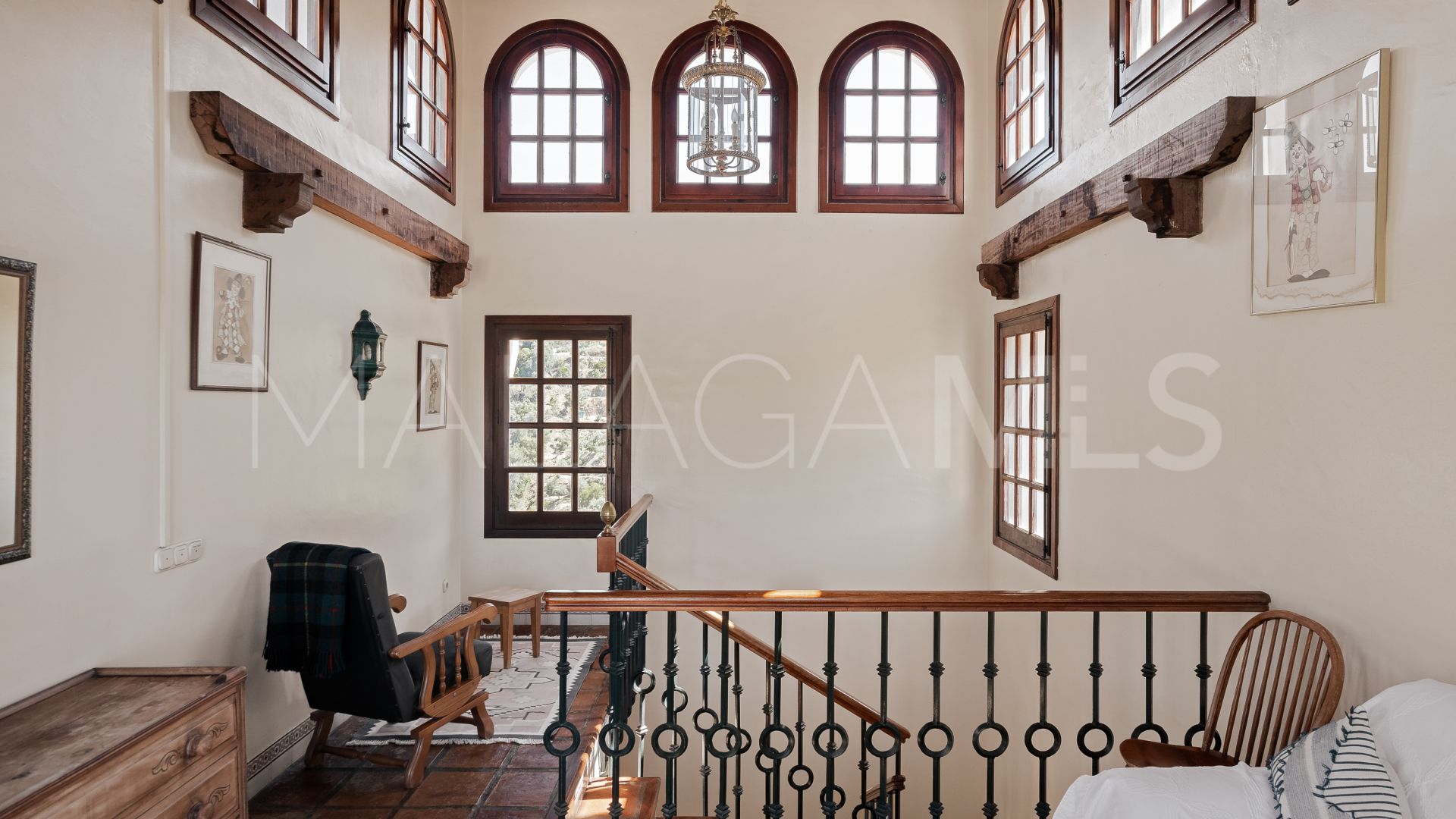 Villa for sale in Istan