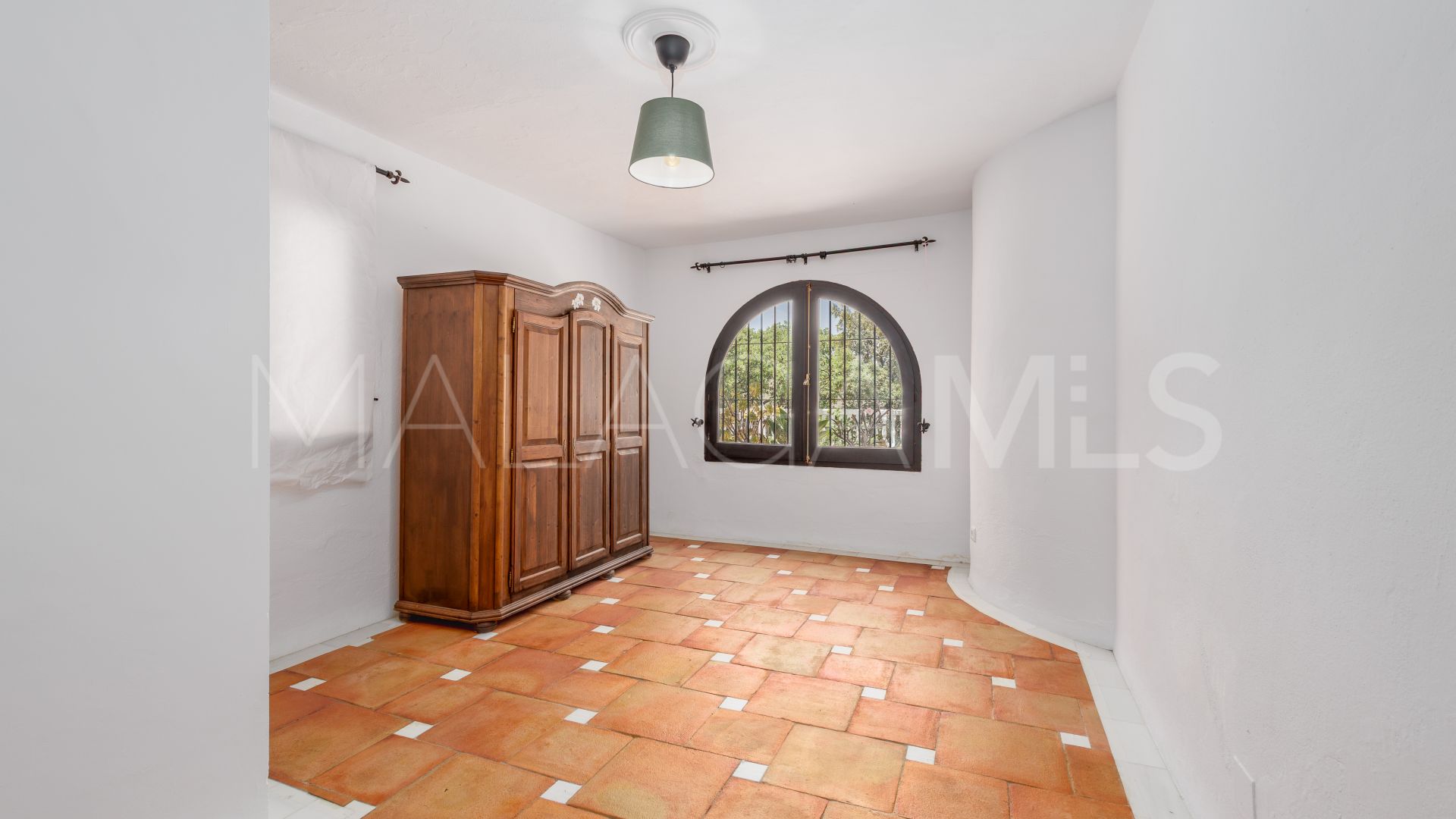 Villa for sale in Coin