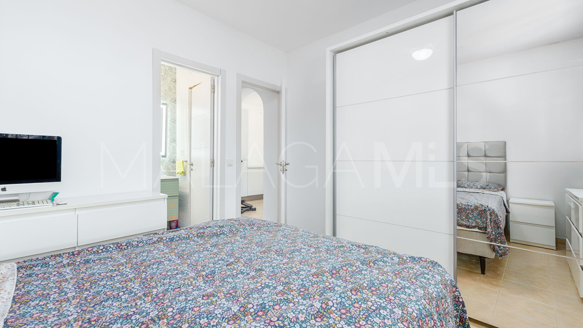For sale villa in Coin with 6 bedrooms