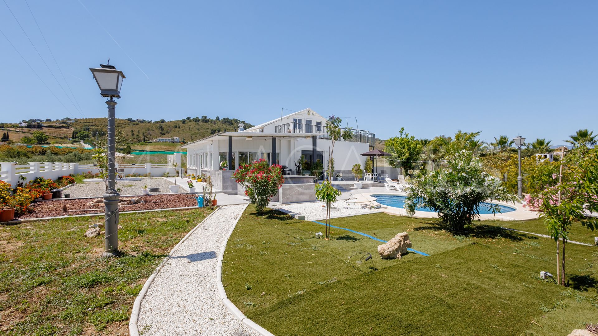 For sale villa in Coin with 6 bedrooms