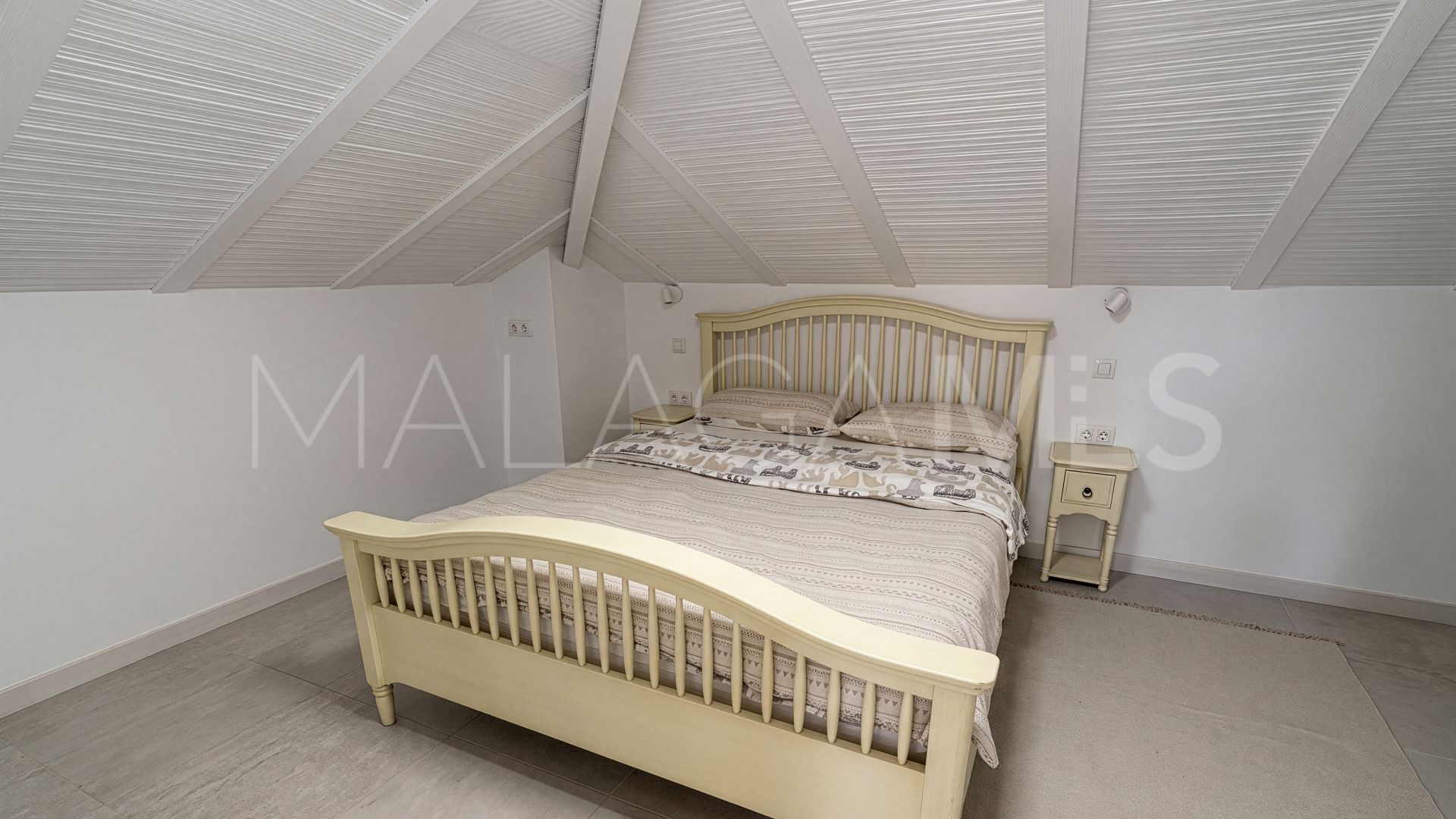 For sale villa in Coin with 6 bedrooms