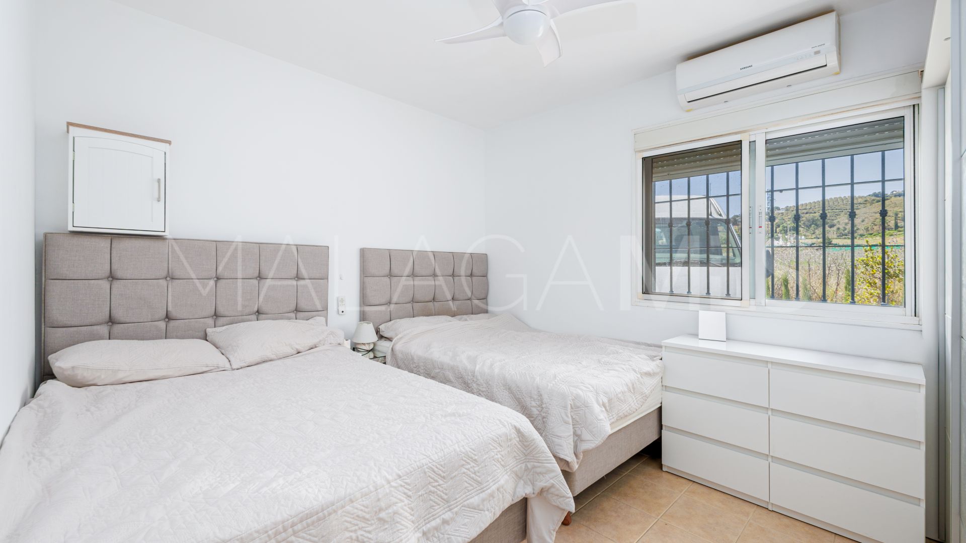 For sale villa in Coin with 6 bedrooms
