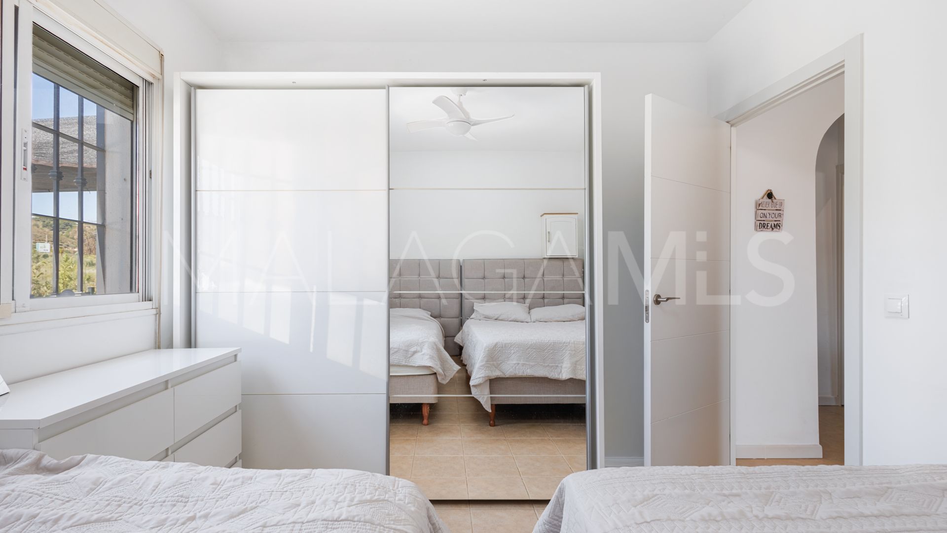 For sale villa in Coin with 6 bedrooms