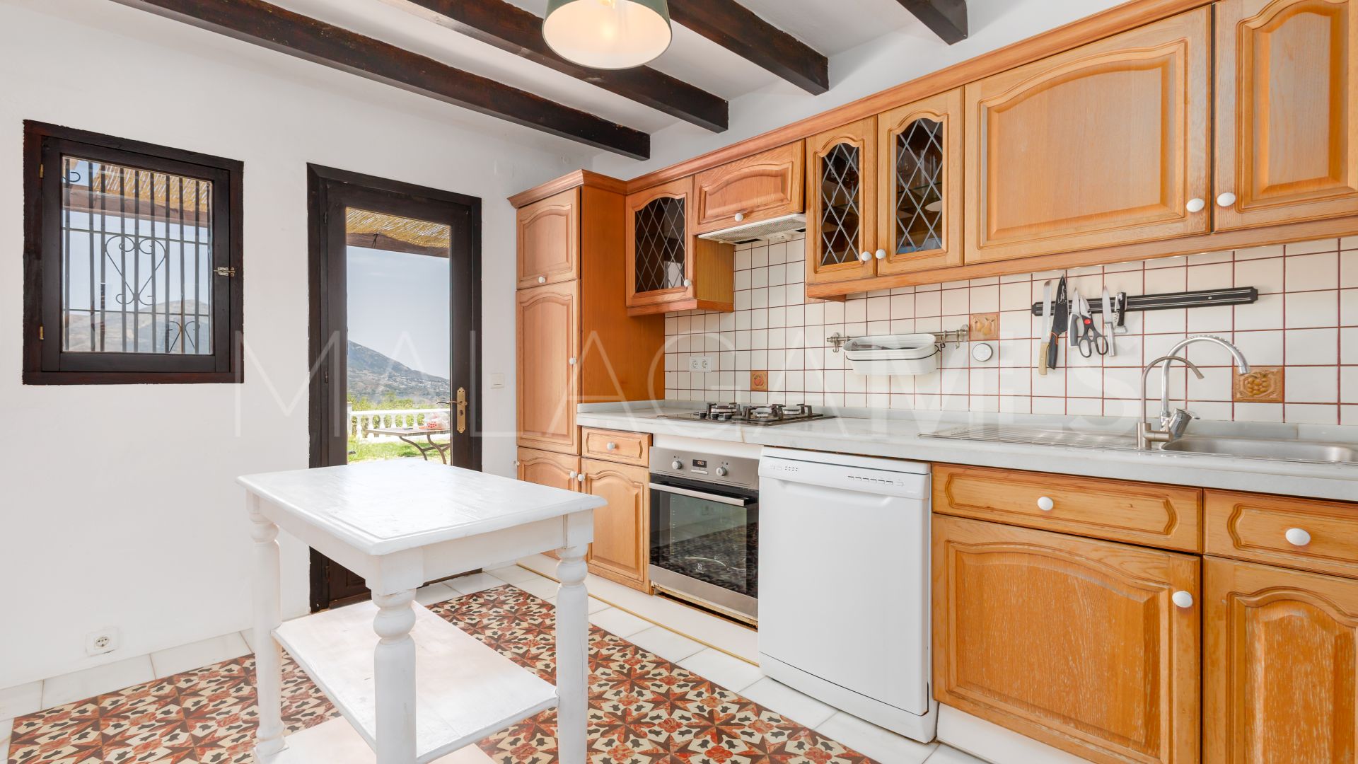 Villa for sale in Coin