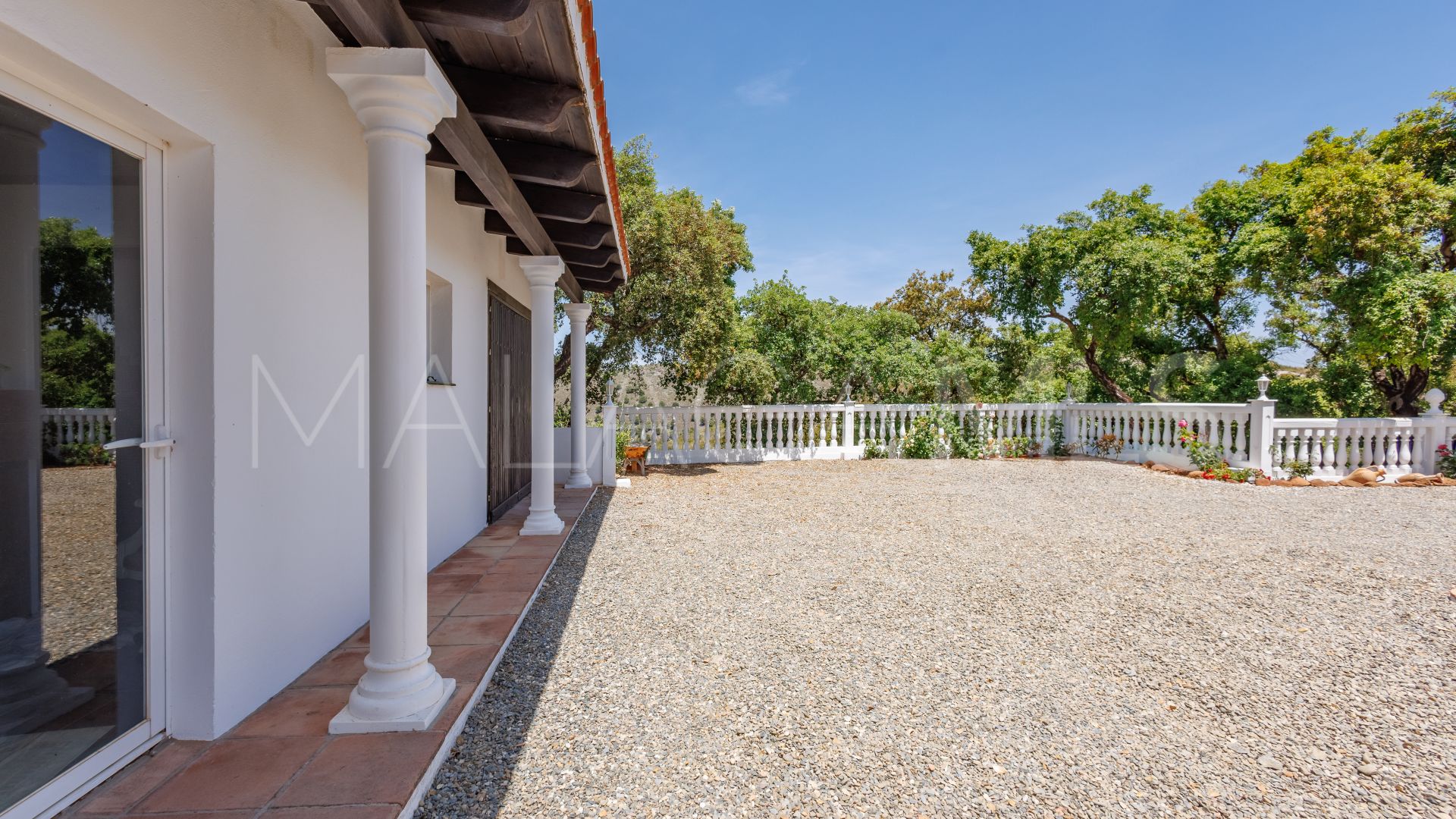 Villa for sale in Coin
