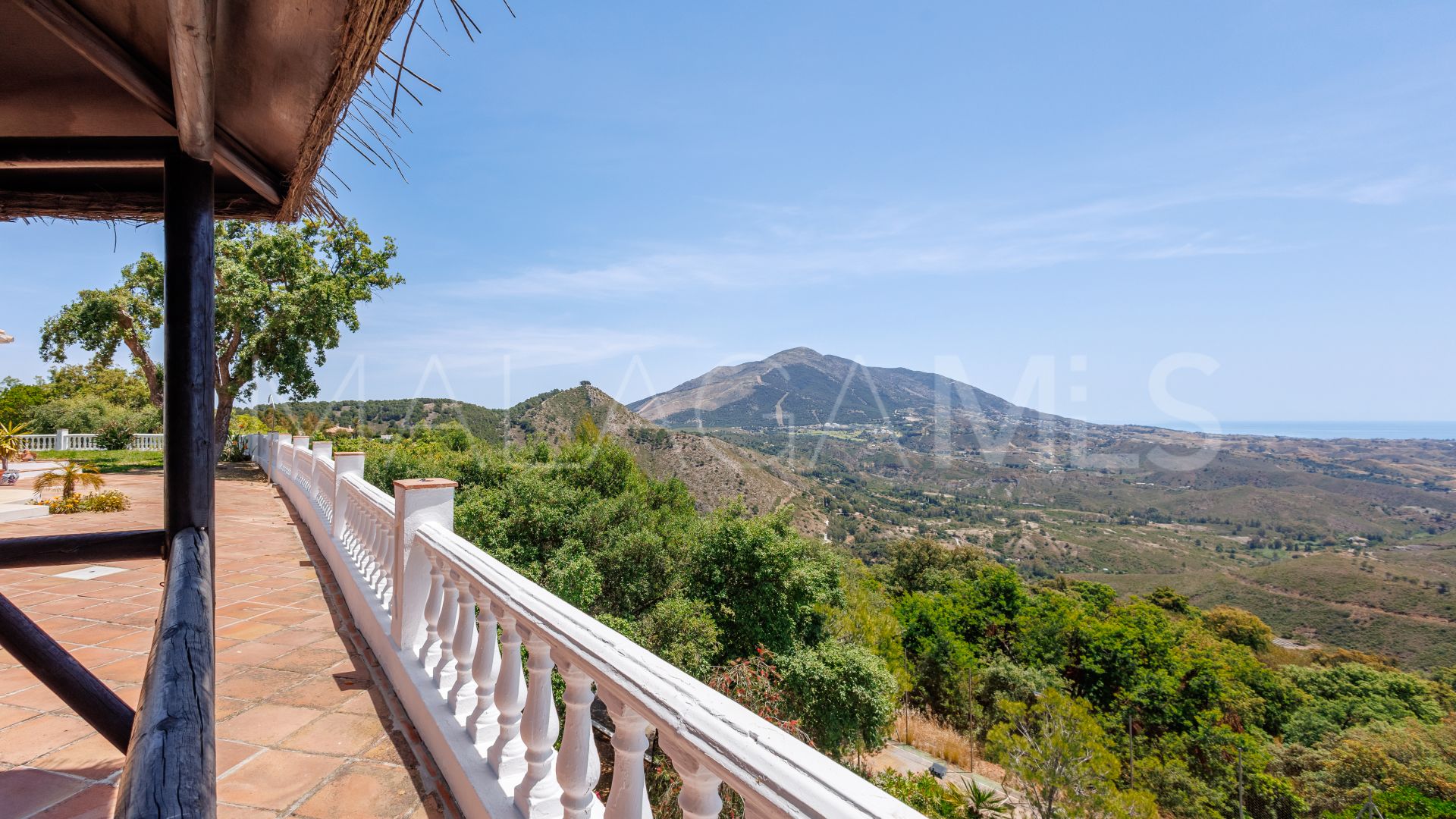 Villa for sale in Coin