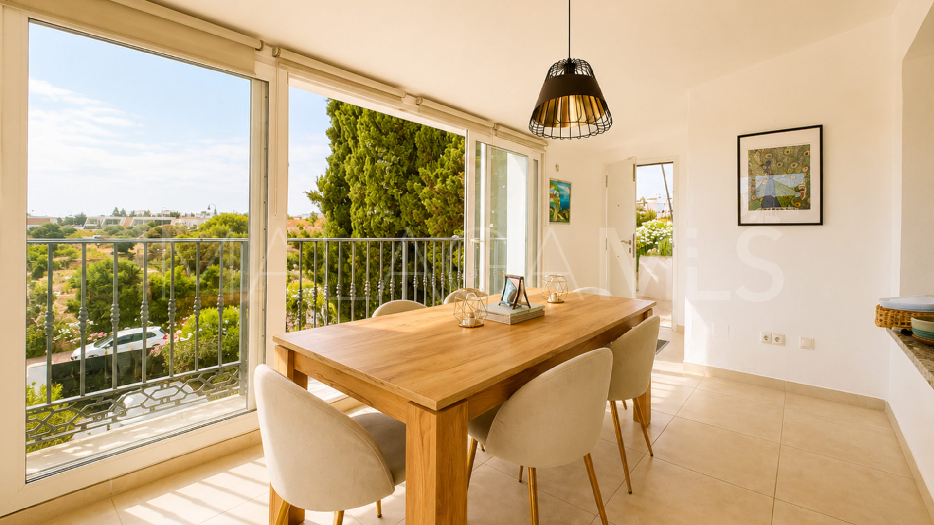 Buy casa de 6 bedrooms in Las Farolas