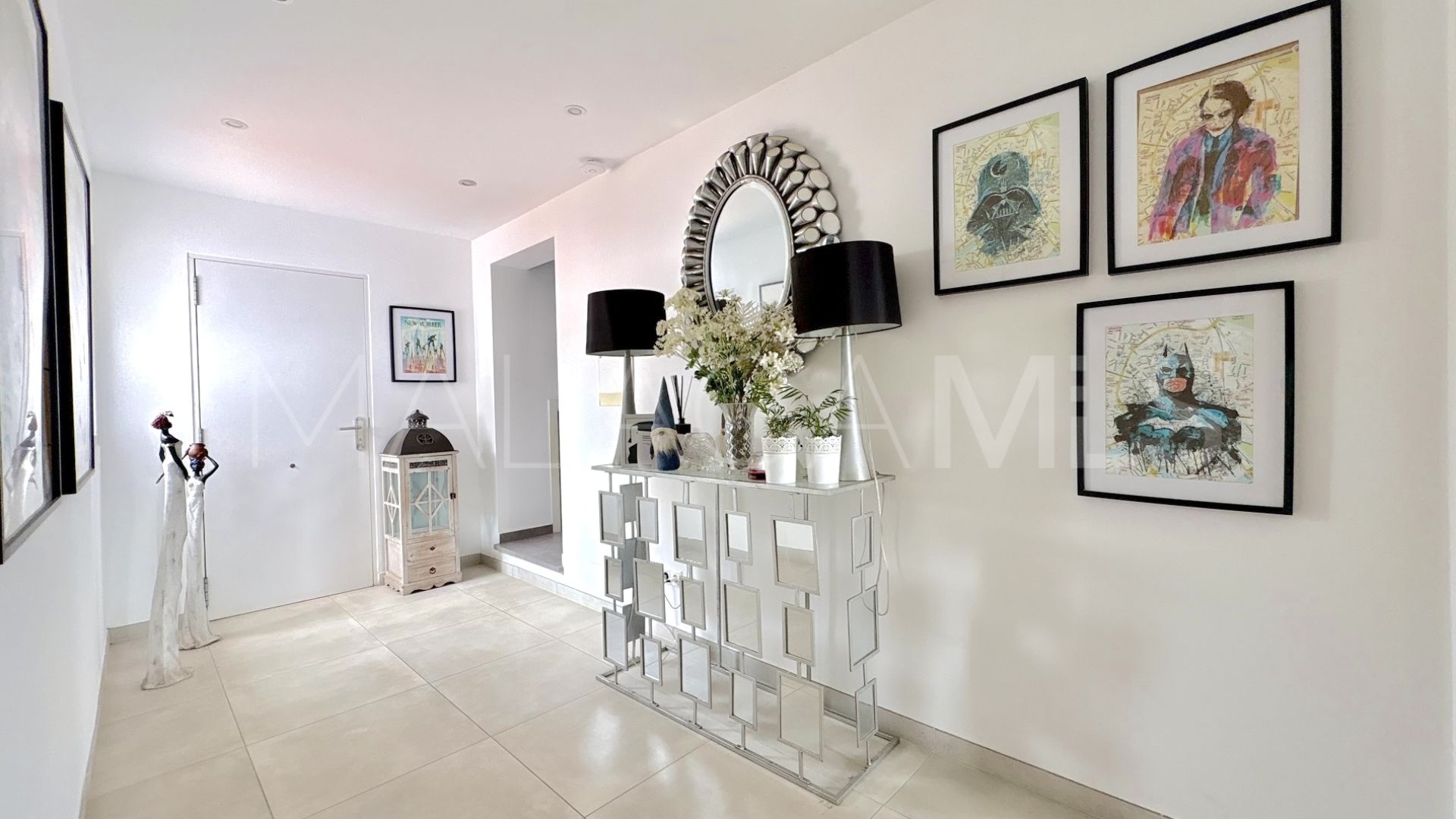 Buy casa de 6 bedrooms in Las Farolas