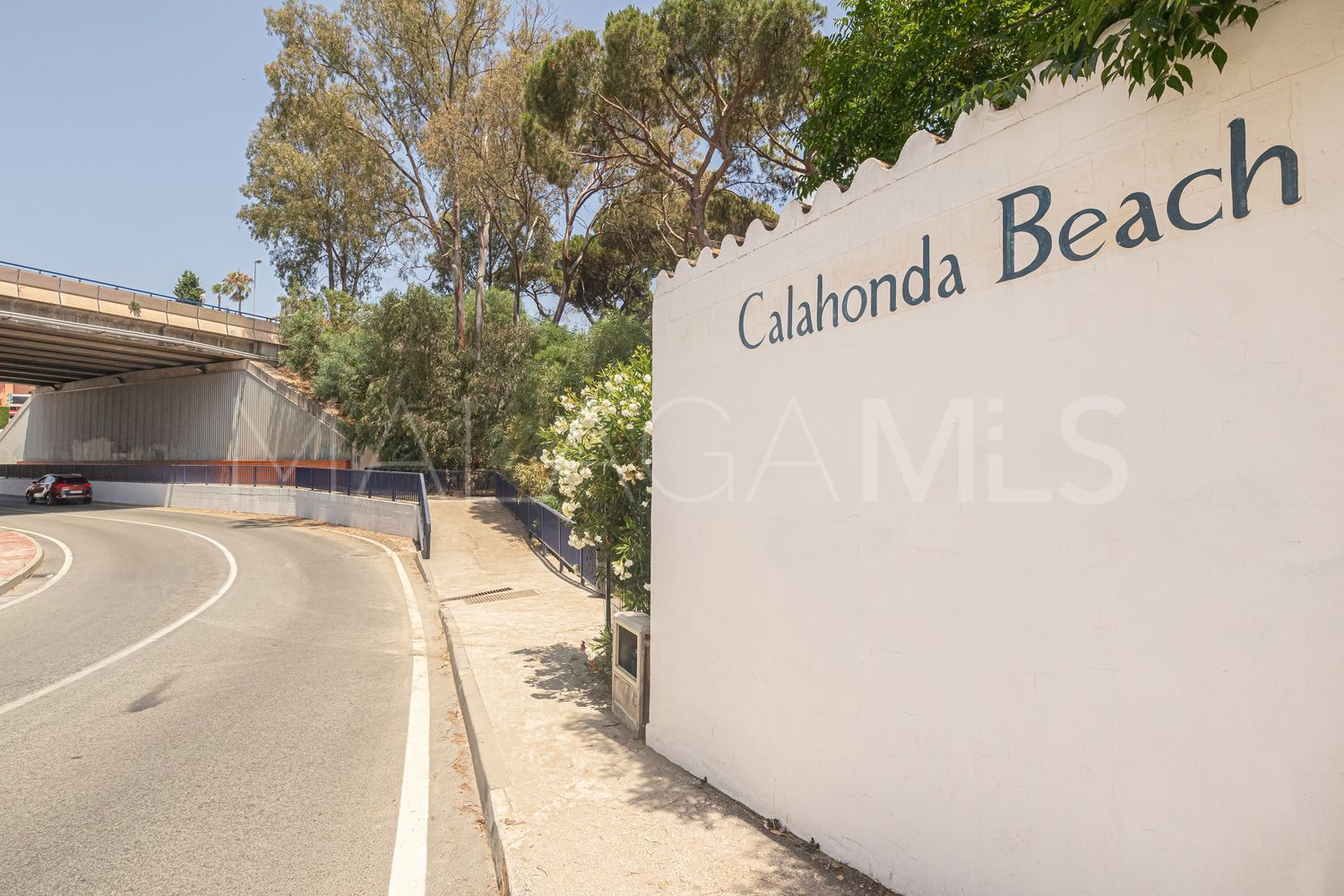 Buy apartamento de 2 bedrooms in Calahonda