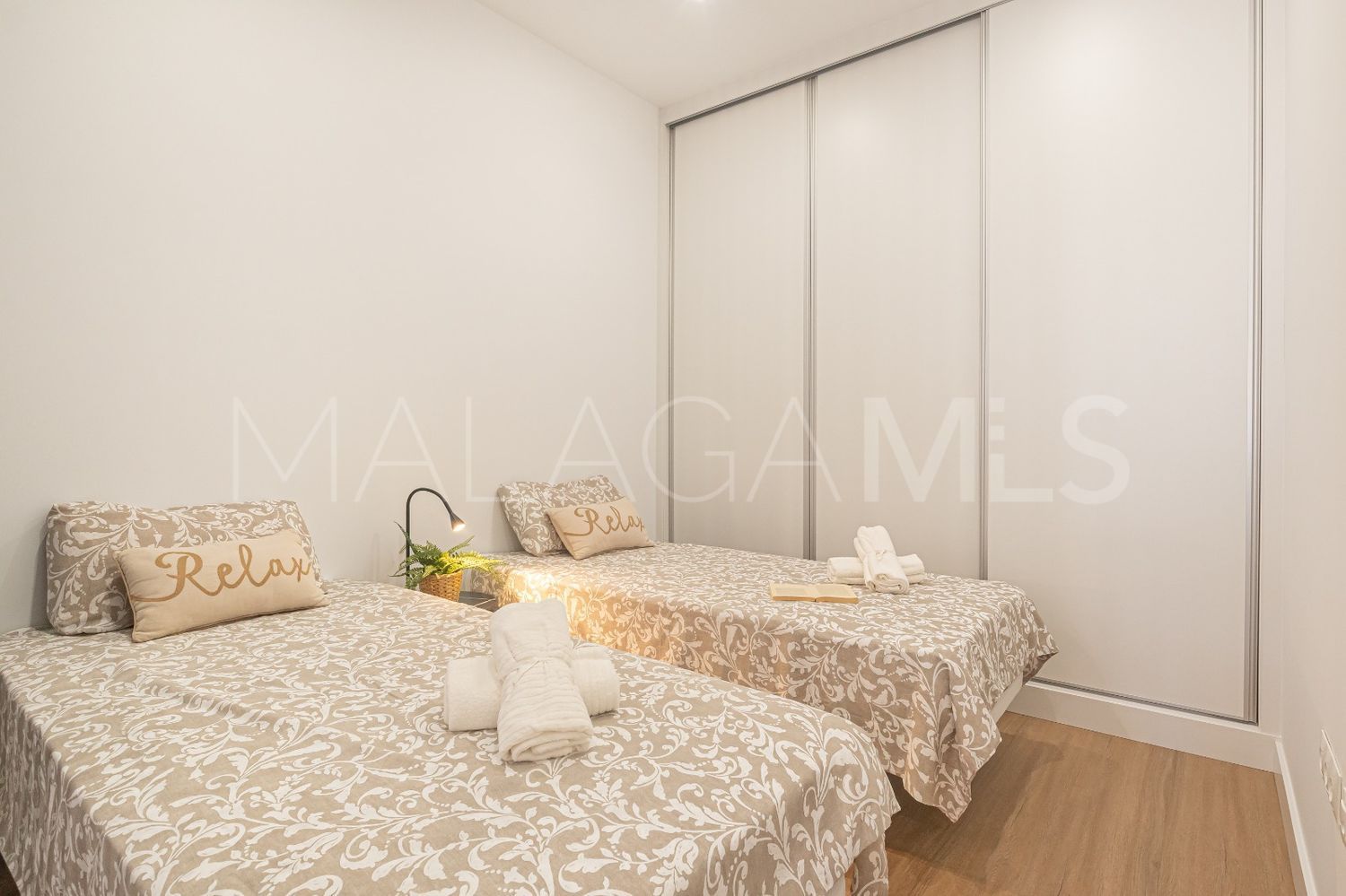Buy apartamento de 2 bedrooms in Calahonda