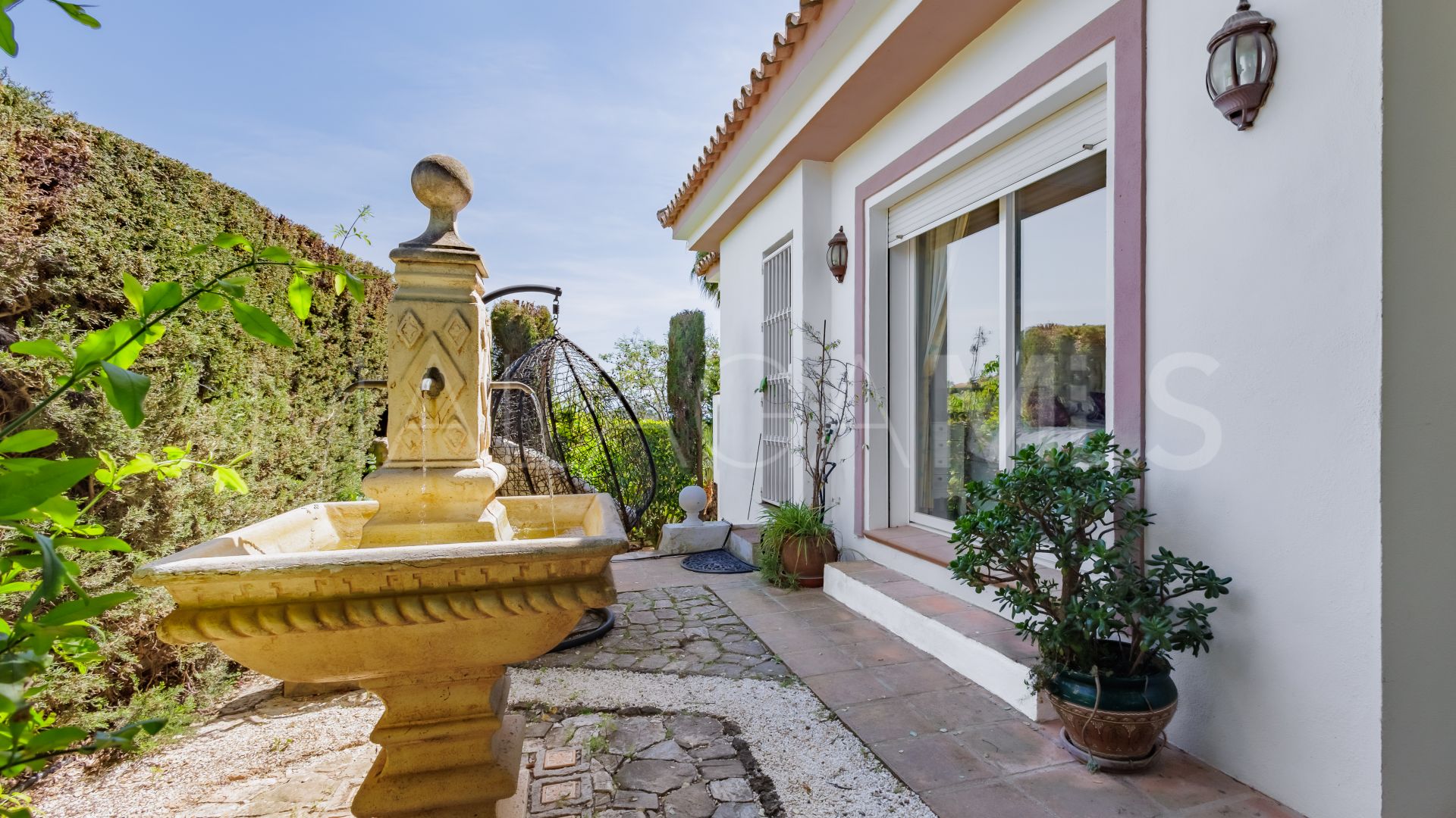 4 bedrooms villa for sale in Coin