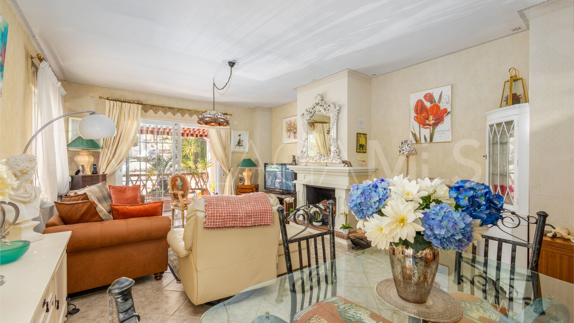 4 bedrooms villa for sale in Coin