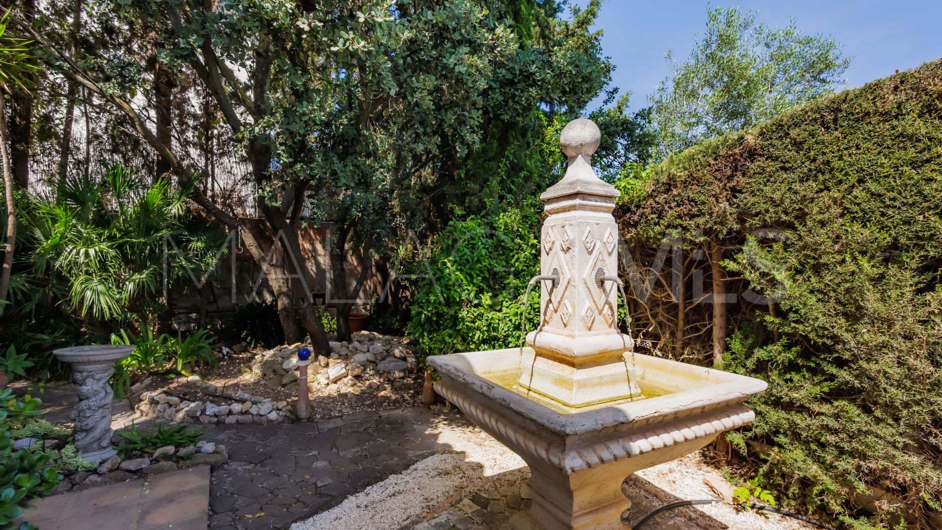 4 bedrooms villa for sale in Coin