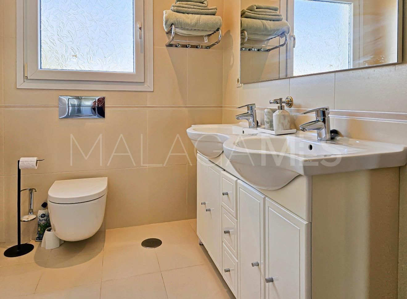 Villa for sale in El Faro