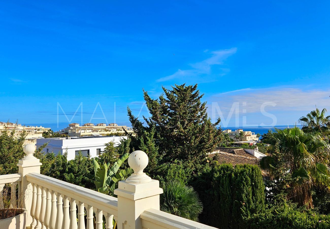 Villa for sale in El Faro