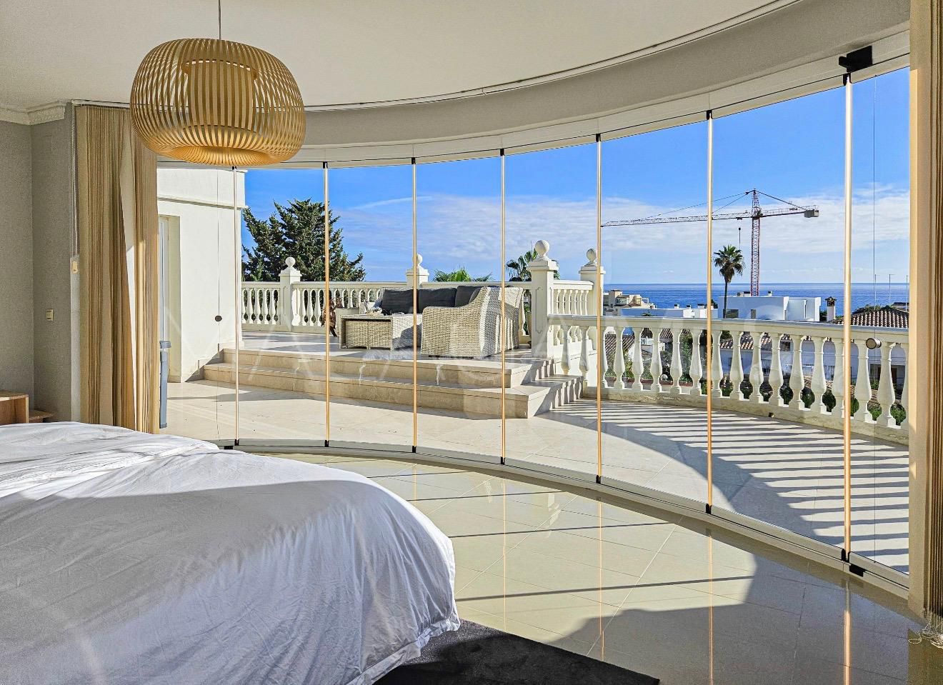 Villa for sale in El Faro