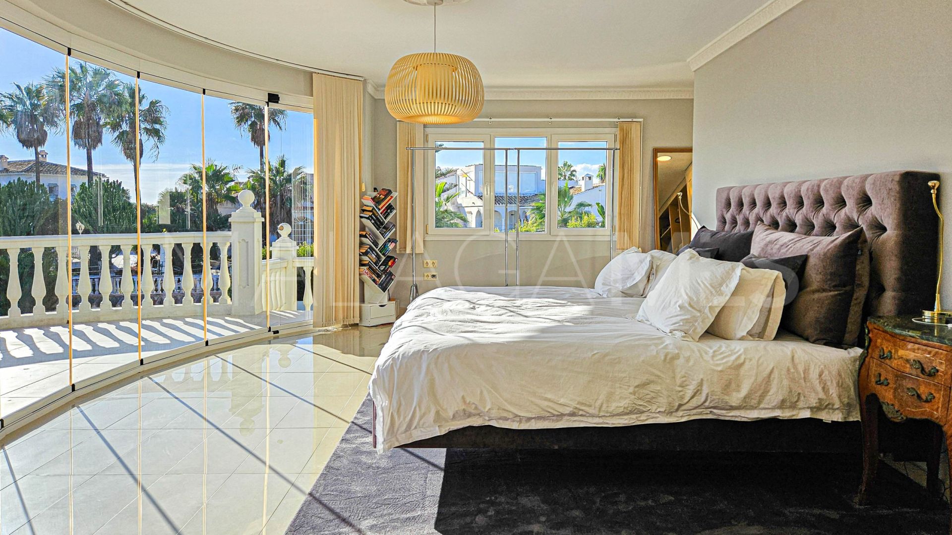 Villa for sale in El Faro